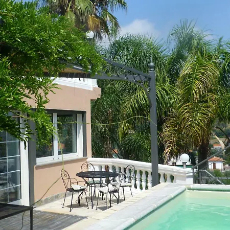 Bella Vista Hotel *
